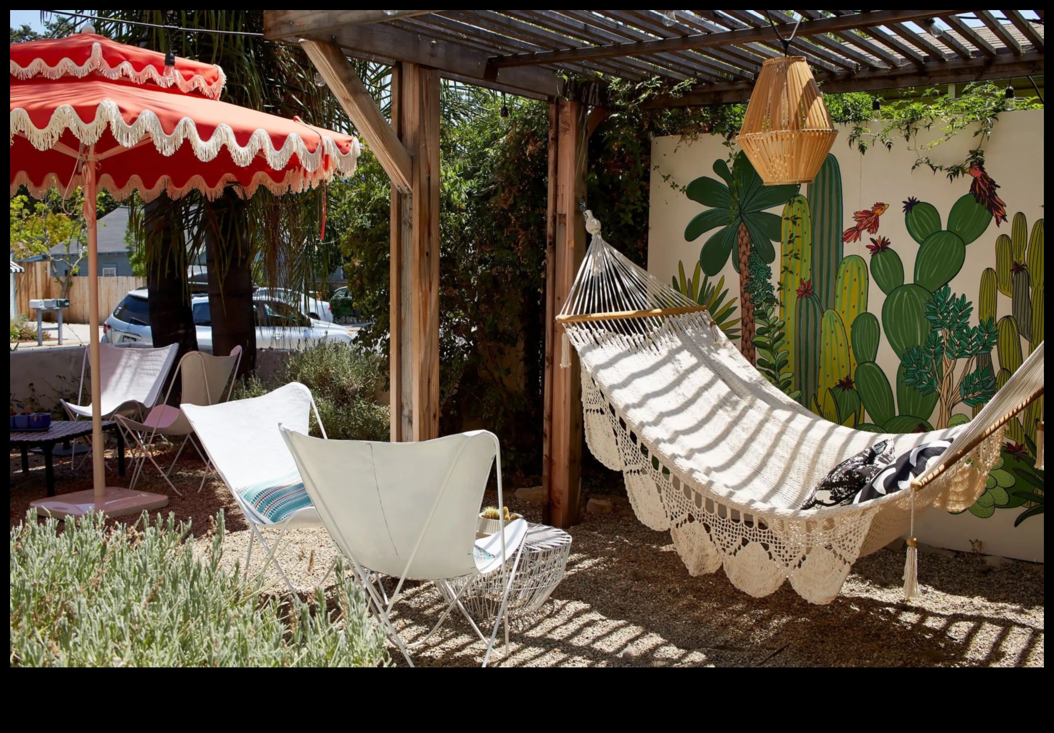 Sfaturi pentru decorarea zonei exterioare pentru hamac